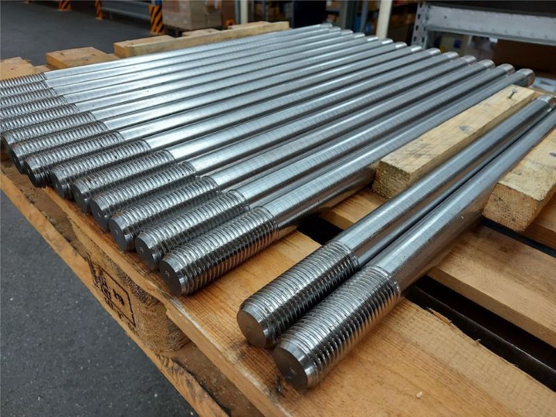 bu lông neo móng- 2