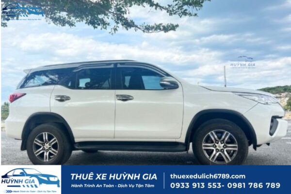 Thuê xe hợp đồng TPHCM