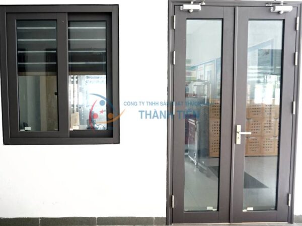 Chi tiết về cửa kính chống cháy