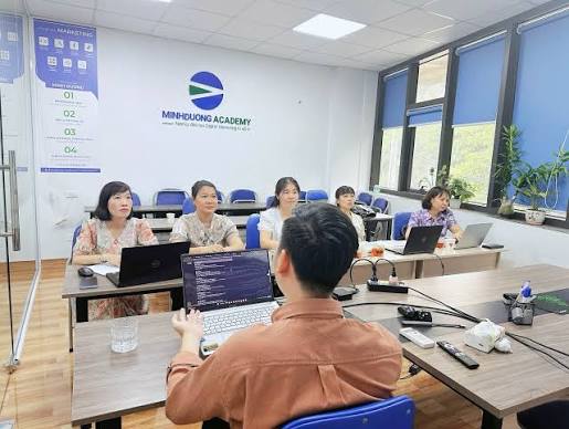 Ai nên tham gia đào tạo khóa học ai