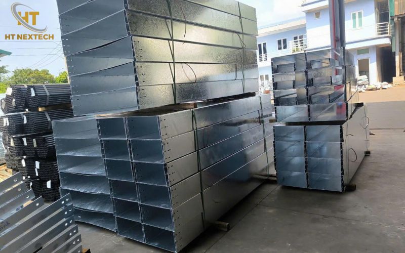Thang máng cáp Hà Nội